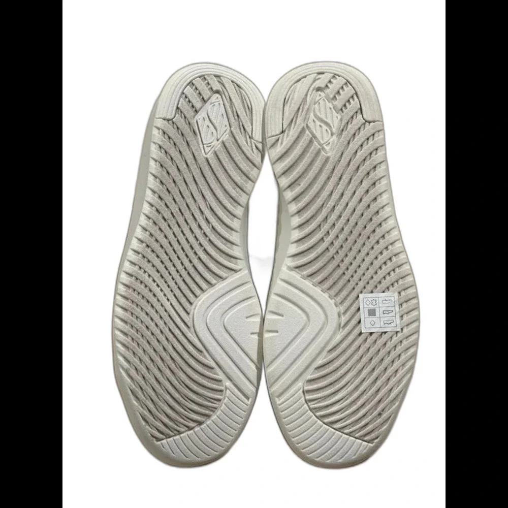 Skechers Court Break - Silver/Gold Women's US 9/UK 6/EUR 39 Like New
